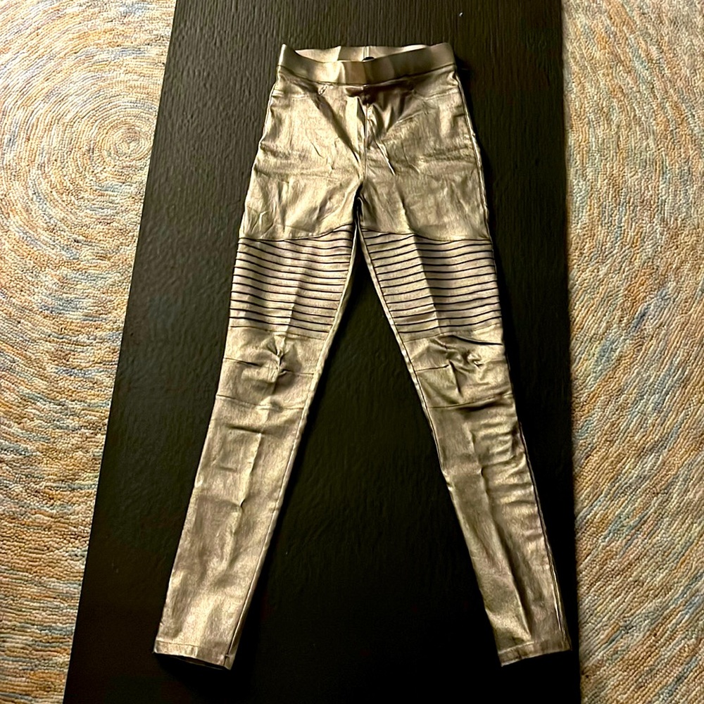 Oober Swank size small gold leggings